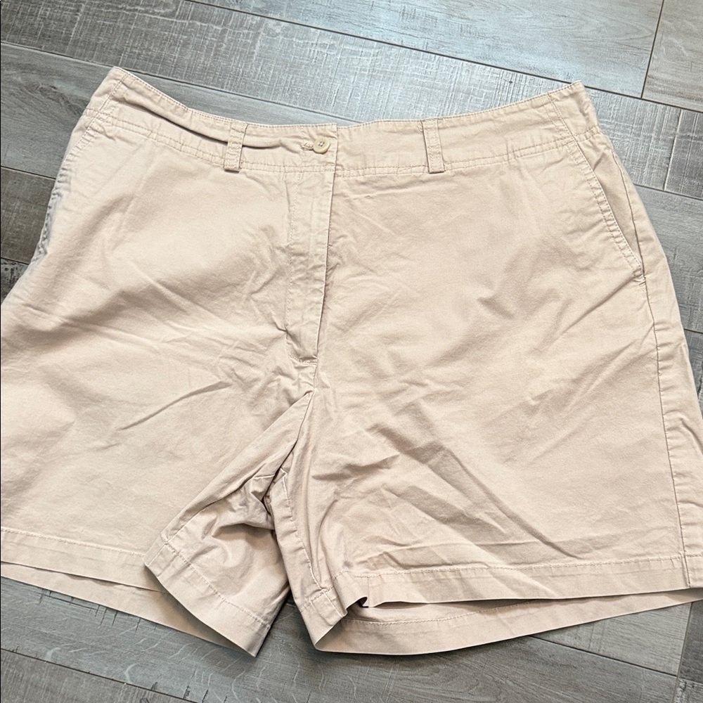 Eddie Bauer Women's Tan Shorts